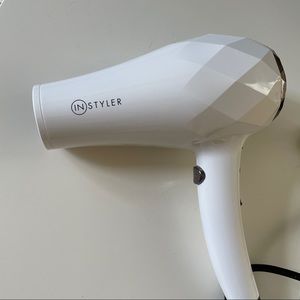 INSTYLER - Blu Turbo Ionic Hair Dryer 1500 watts